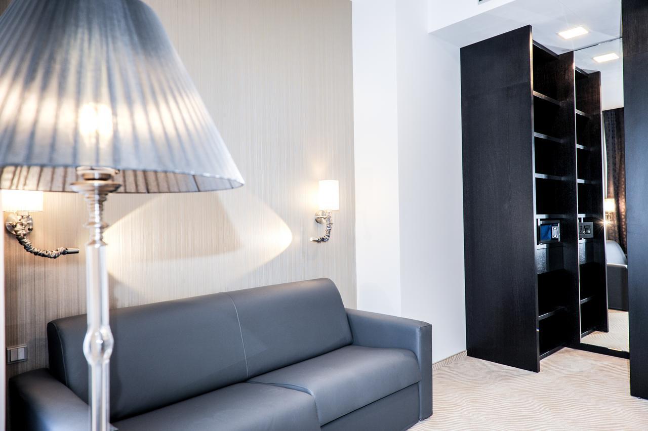 Myo Wenceslas Otel 4*